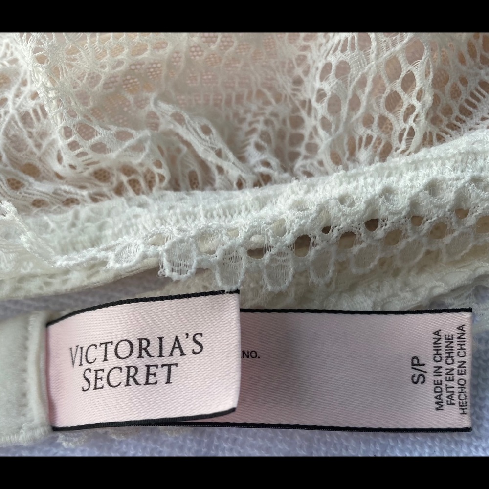 White Lace/Mesh Victoria Secret Bralette
